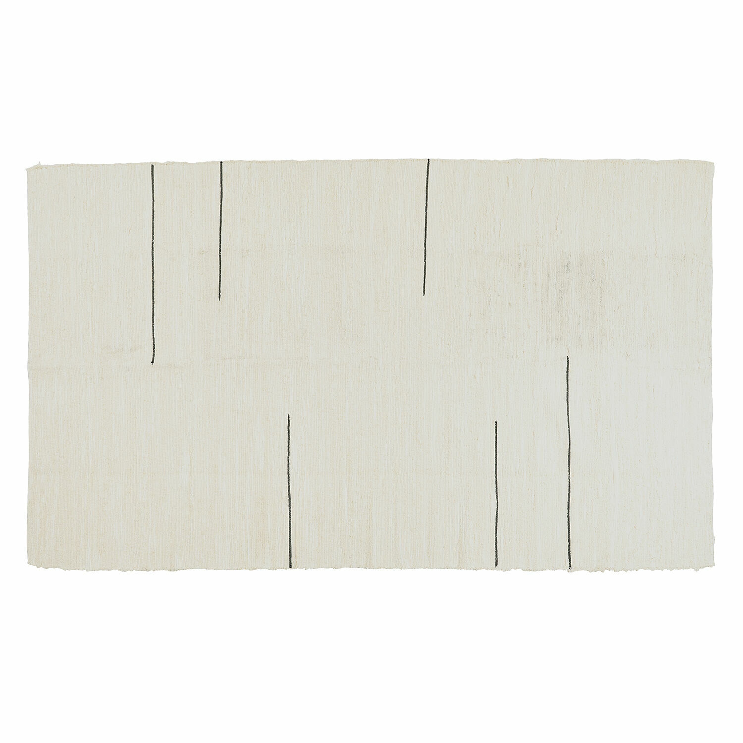 Alfombra beige con finas líneas negras, material natural, diseño minimalista moderno