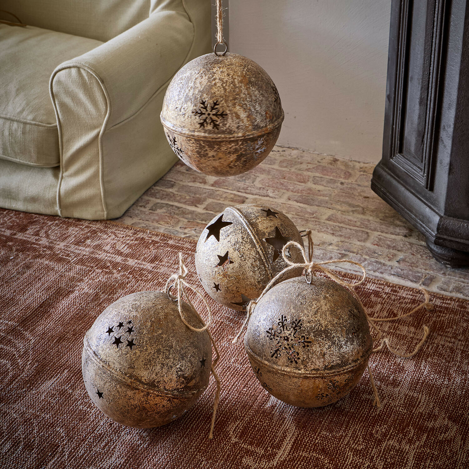 Set de 4 bolas decorativas Elyzara Set de 4 bolas decorativas Elyzara