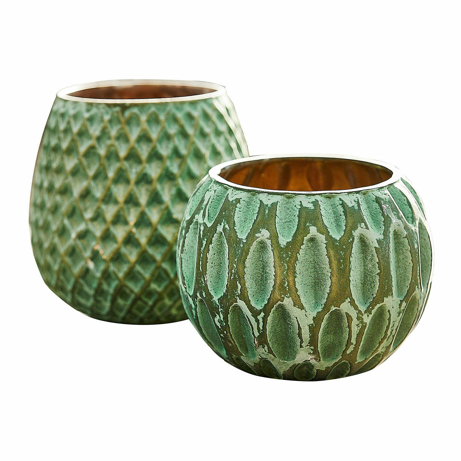 Set de 2 portavelas Xerice Conjunto de dos portavelas de cerámica verde con textura y interior dorado para decoración del hogar