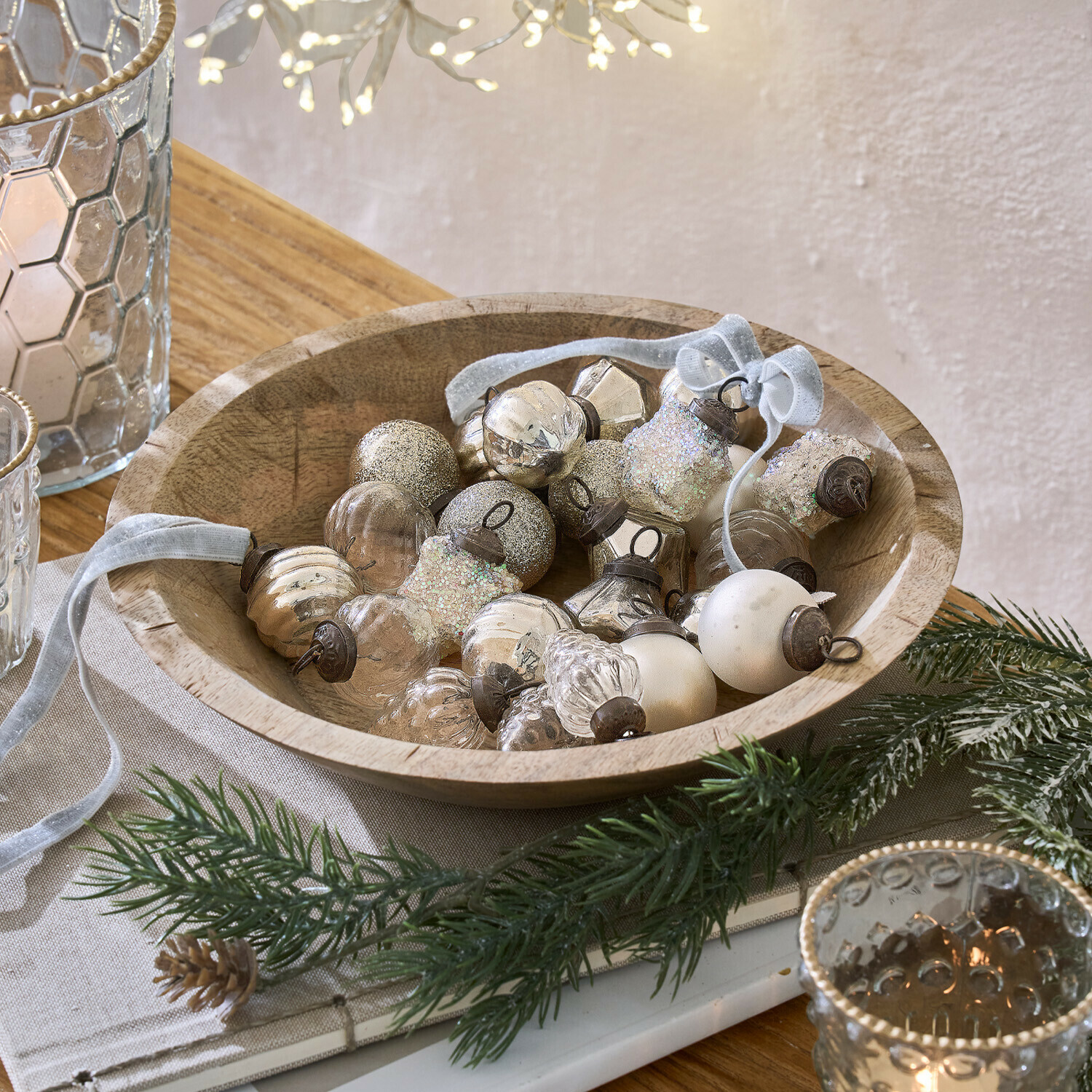 Set de 24 adornos navideños Sanary