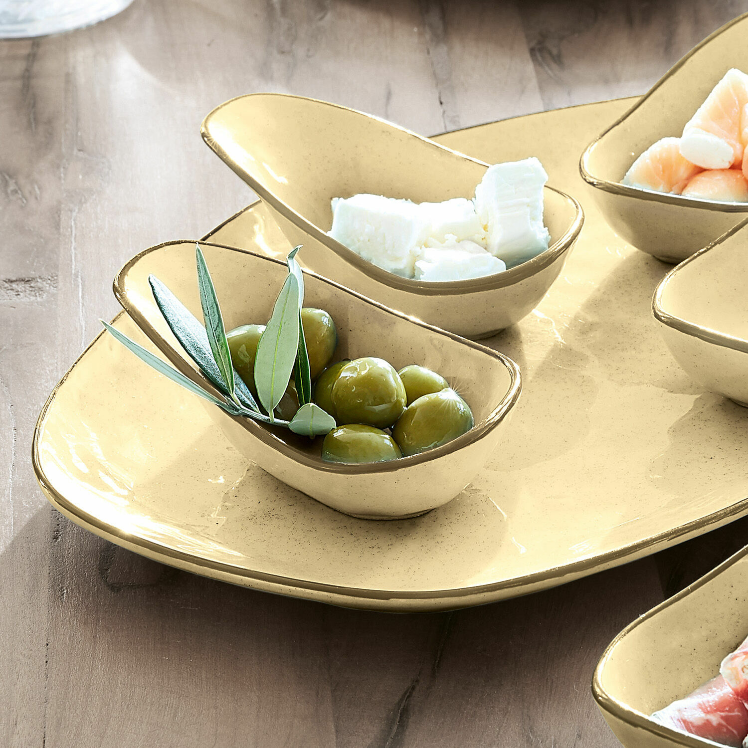 Set de 5 cuencos y plato de servir Biarré