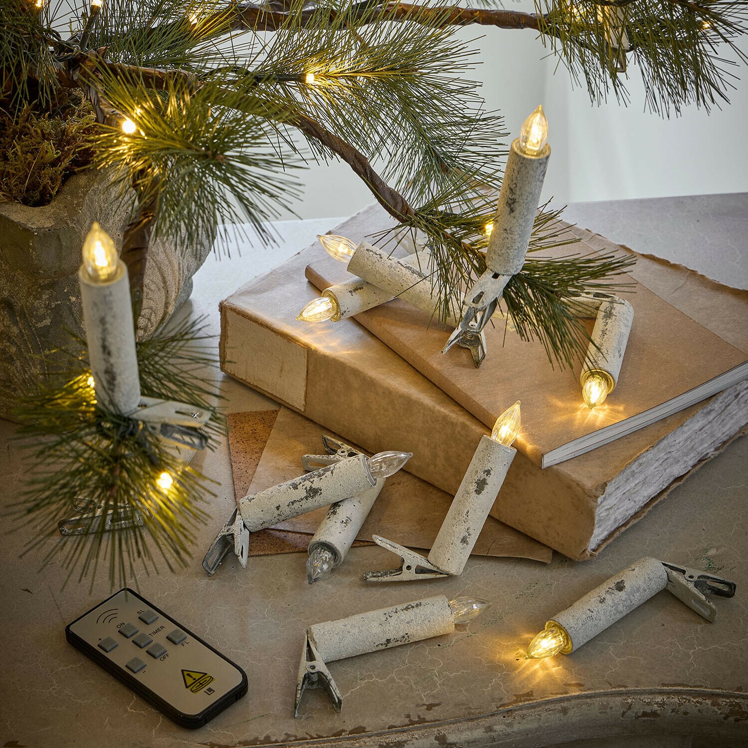 Set de 12 velas LED para árbol de Navidad Thorivelle Set de 12 velas LED para árbol de Navidad Thorivelle