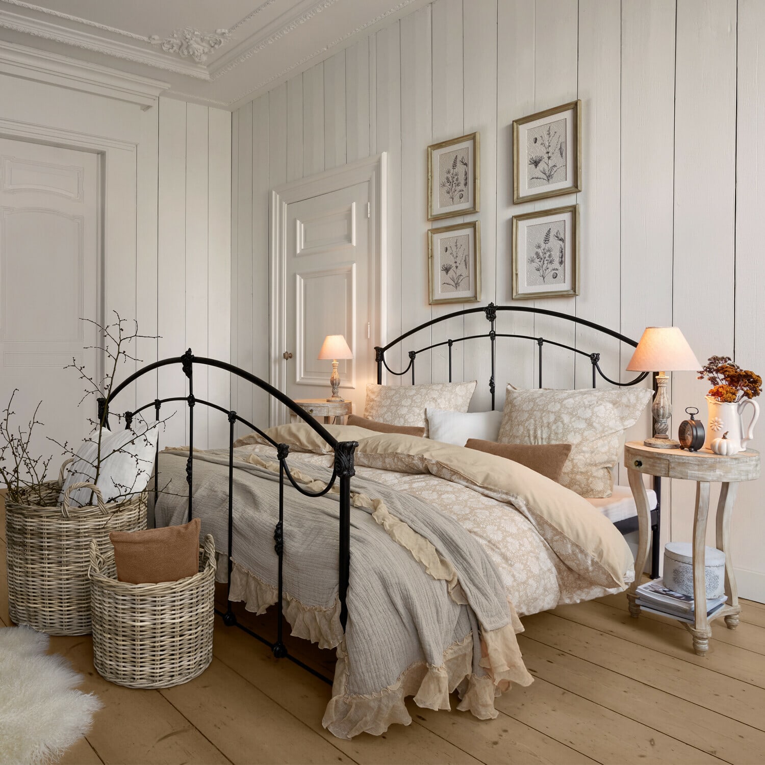 Cama Canefield