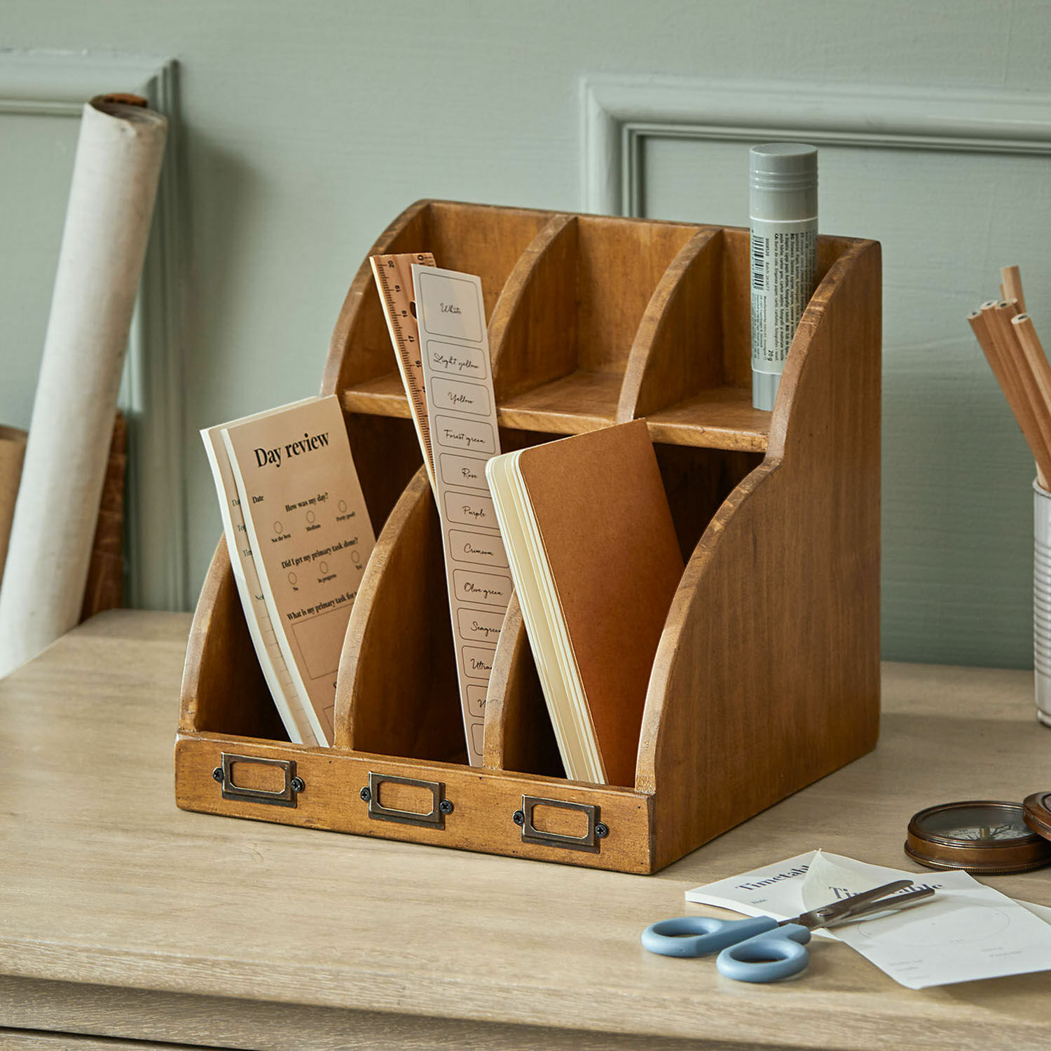 Organizador Vetralla Organizador de escritorio de madera marrón con tres compartimentos para documentos y útiles de oficina
