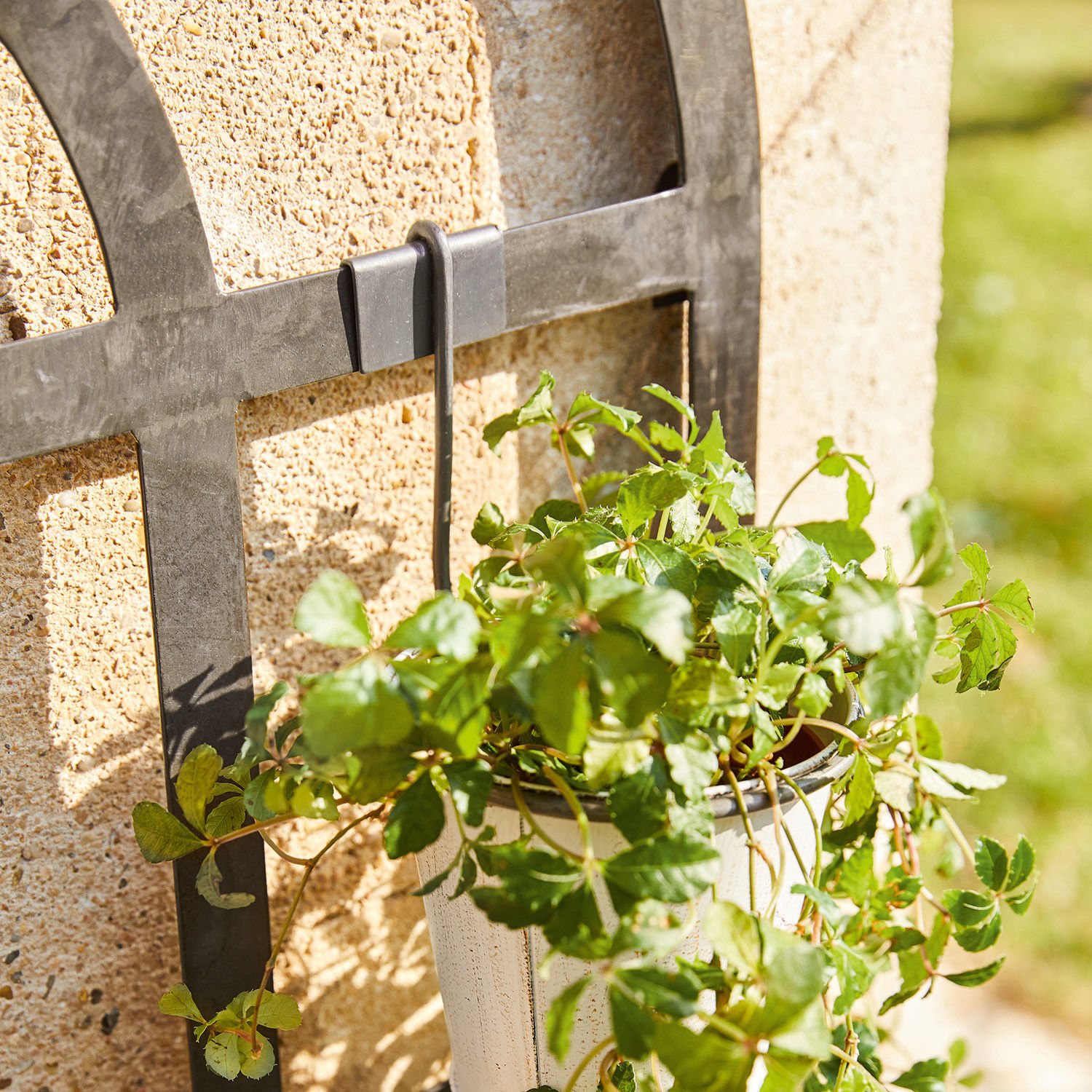 Soporte de pared para plantas Villandor