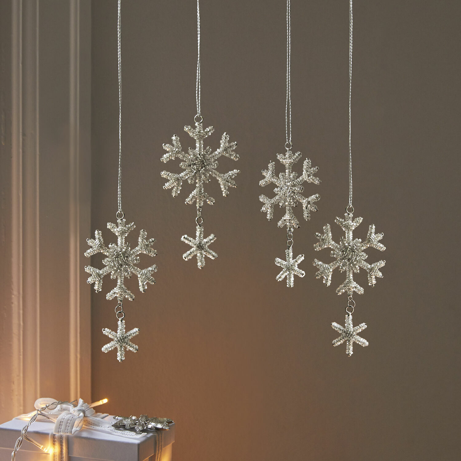 Set de 4 adornos navideños Kiresta