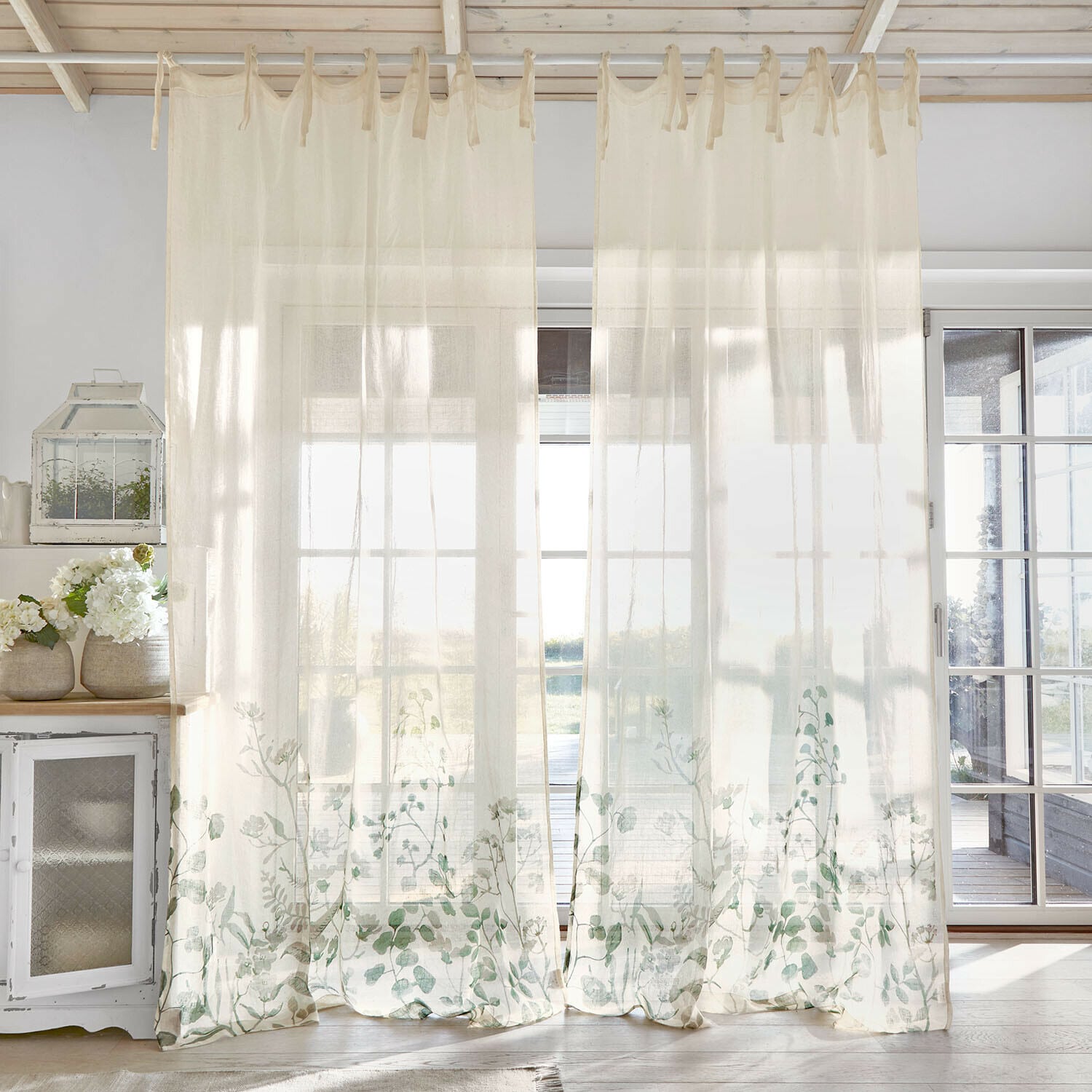 Cortina Floriale Cortinas translúcidas crema con diseño vegetal verde en la parte inferior, tela ligera para salón