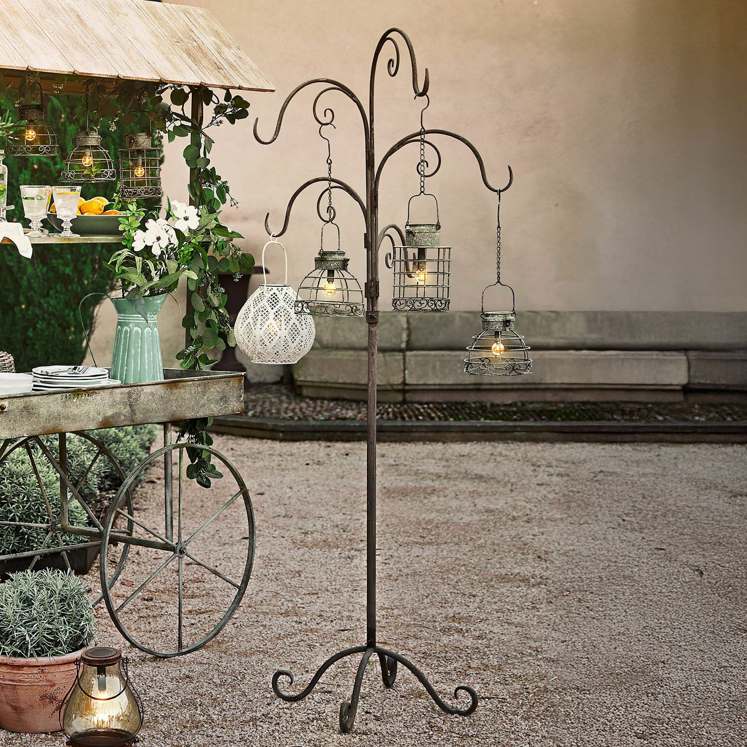 Soporte Merisette Soporte metálico con cuatro faroles colgantes estilo vintage para decoración de jardín y terraza