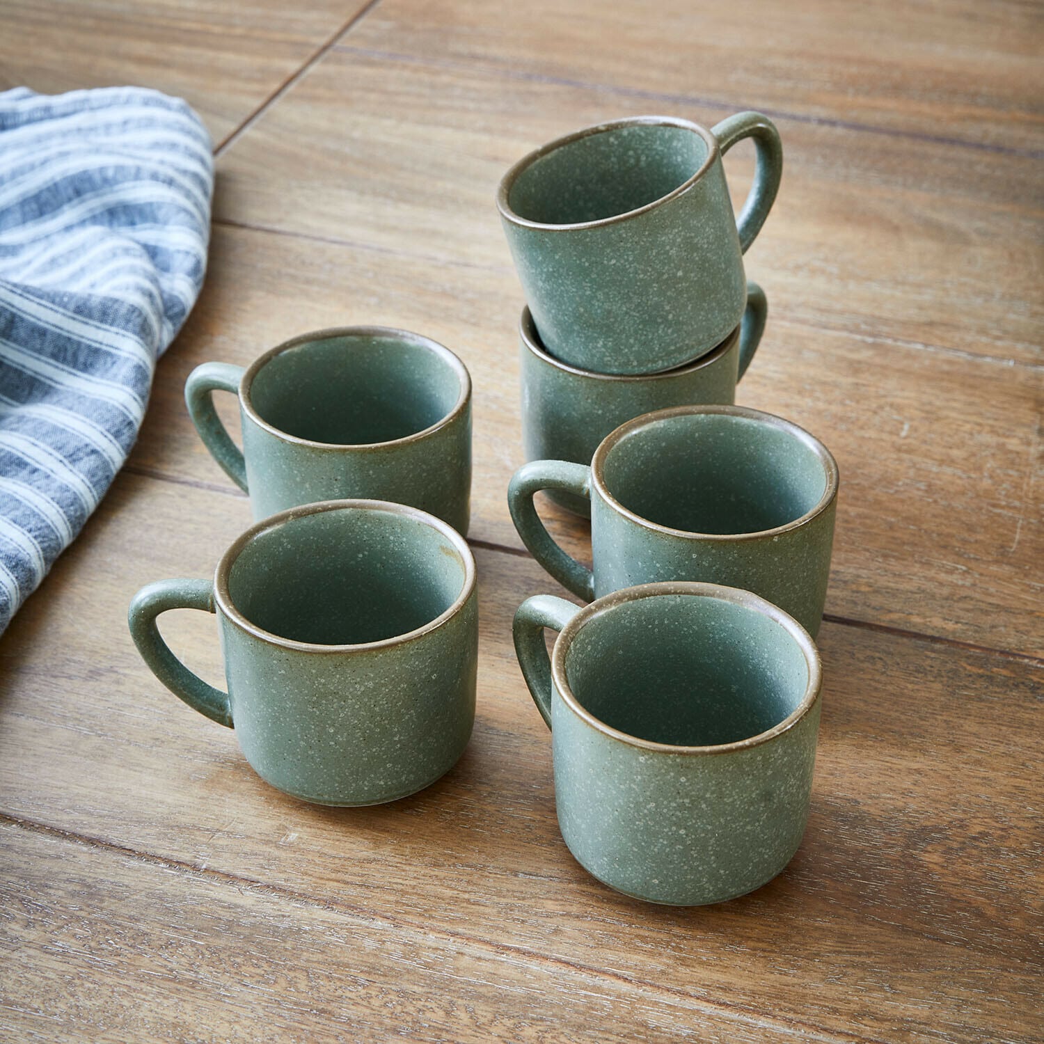 Set de 6 tazas y platillos Biarré