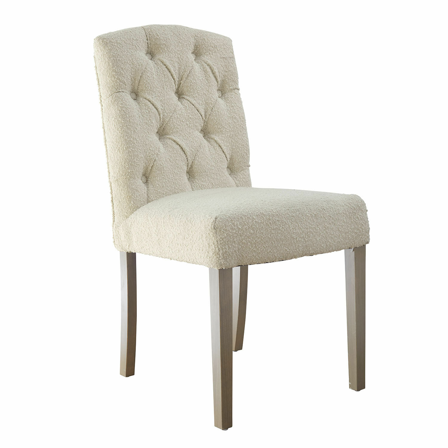 crema Silla Fulden crema con respaldo acolchado y patas de madera para un asiento cómodo